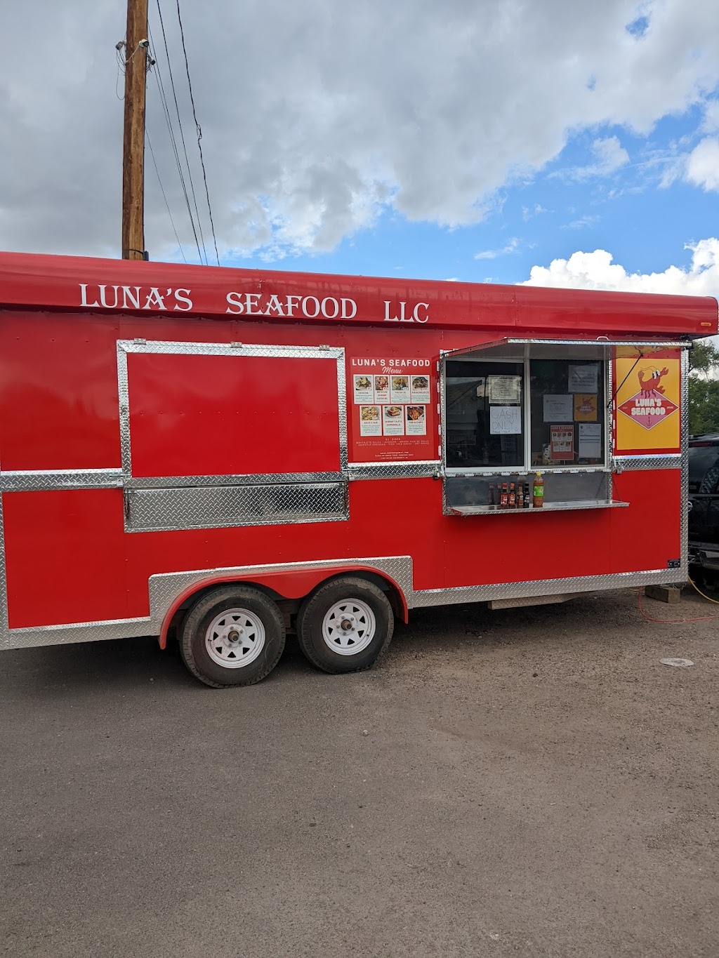Lunas Seafood | restaurant | 3470 NM-47, Los Lunas, NM 87031, USA | 5059030694 OR +1 505-903-0694