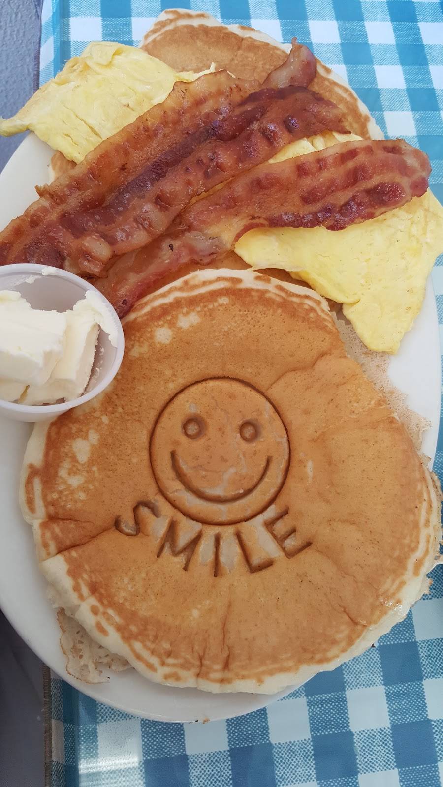 Rise N Shine Diner | restaurant | 14 Main St, Eatontown, NJ 07724, USA | 7325428042 OR +1 732-542-8042