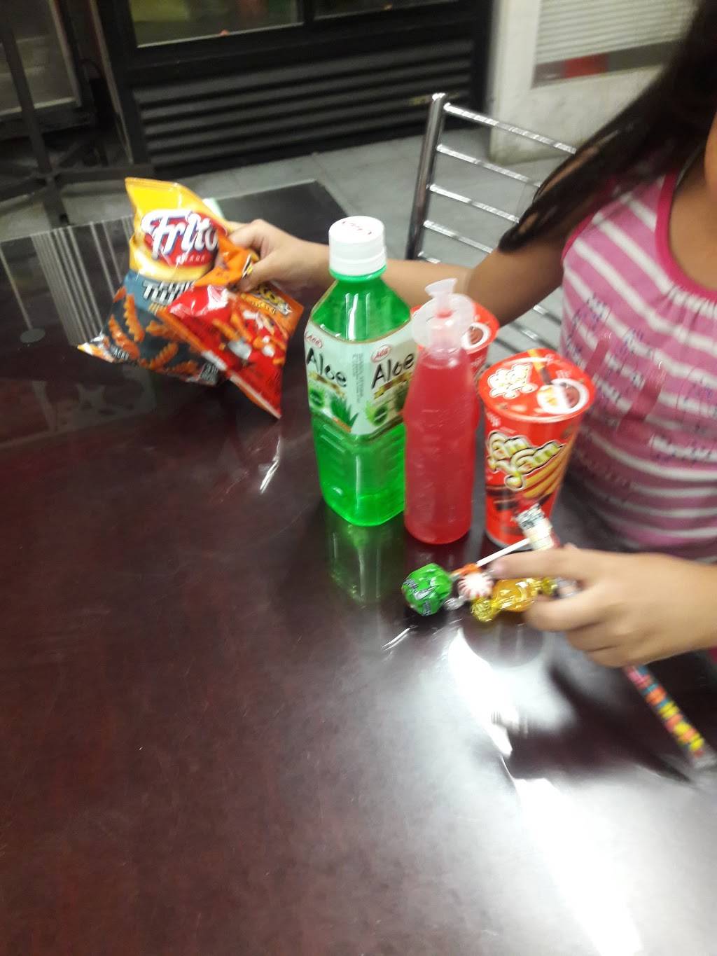 El Cancun Mexican Restaurant | restaurant | 7228 Canby Ave A, Reseda, CA 91335, USA | 8187749468 OR +1 818-774-9468