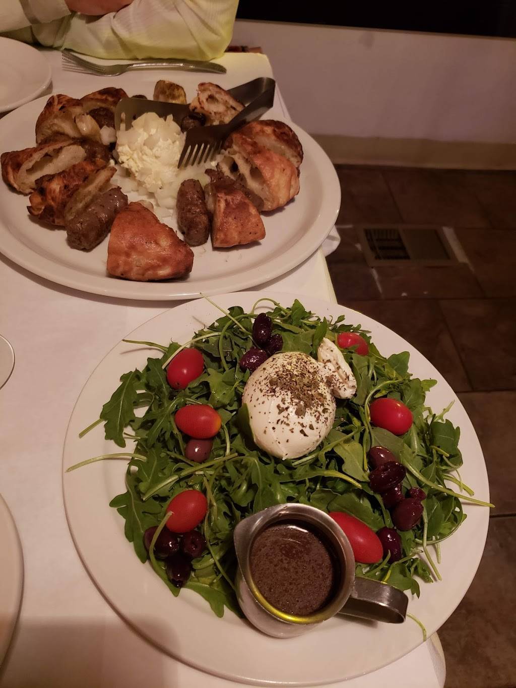 Pizza Art Cafe | restaurant | 4658 N Rockwell St, Chicago, IL 60625, USA | 7735390645 OR +1 773-539-0645