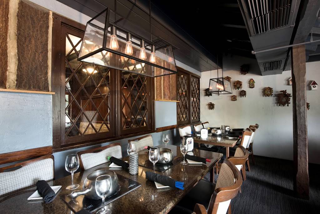The Melting Pot | restaurant | 2221 4th St N, St. Petersburg, FL 33704, USA | 7278956358 OR +1 727-895-6358