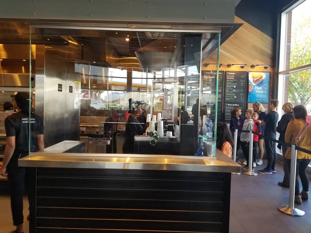 Shake Shack | restaurant | 4031 Hillsboro Pike #904, Nashville, TN 37215, USA | 6156106326 OR +1 615-610-6326