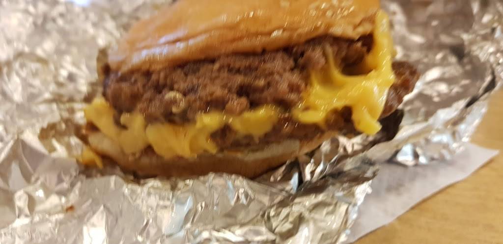 Five Guys | meal takeaway | 1795 Us Highway 17 N, Mt Pleasant, SC 29464, USA | 8438814550 OR +1 843-881-4550