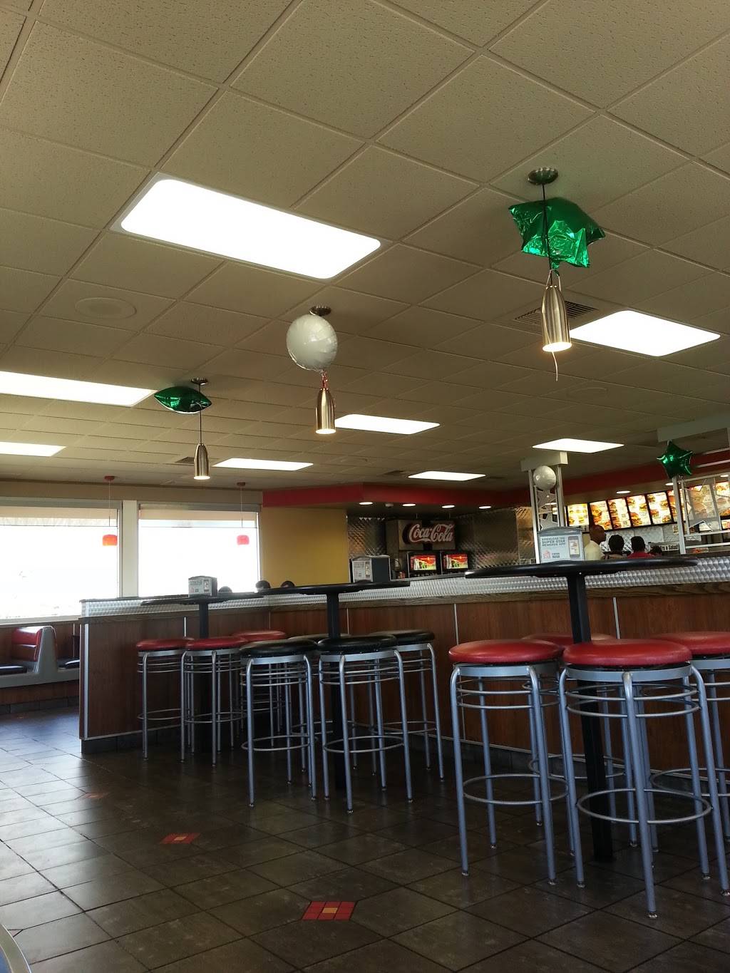 Carls Jr. | restaurant | 12271 Apple Valley Rd, Apple Valley, CA 92308, USA | 7602404169 OR +1 760-240-4169