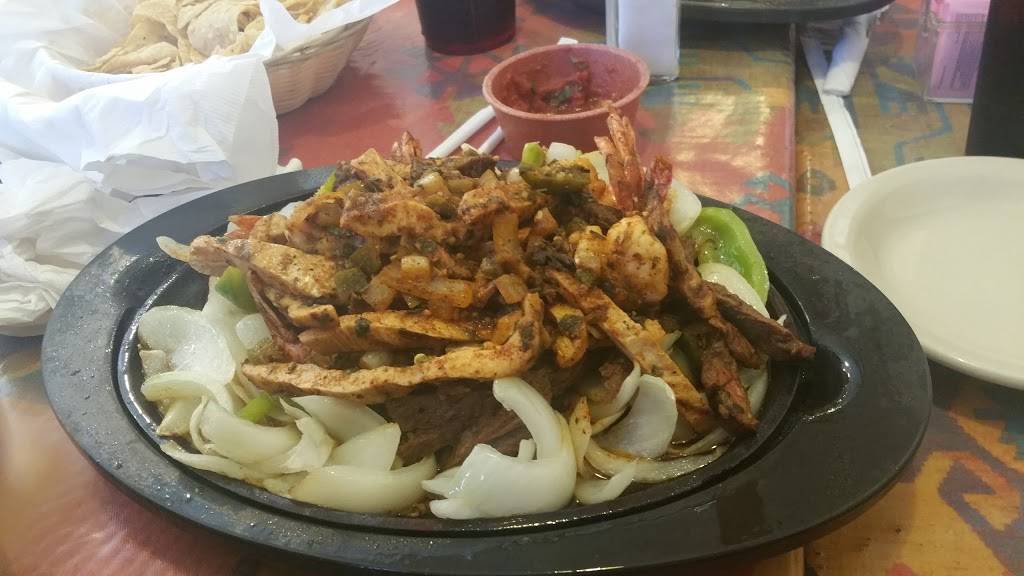 Teles Mexican Restaurant | restaurant | 2303 US-259, Diana, TX 75640, USA | 9036632405 OR +1 903-663-2405
