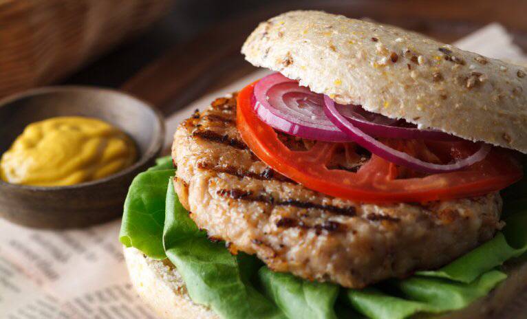 Biff Burger & Buffys BBQ | restaurant | 3939 49th St N, St. Petersburg, FL 33709, USA | 7275275297 OR +1 727-527-5297