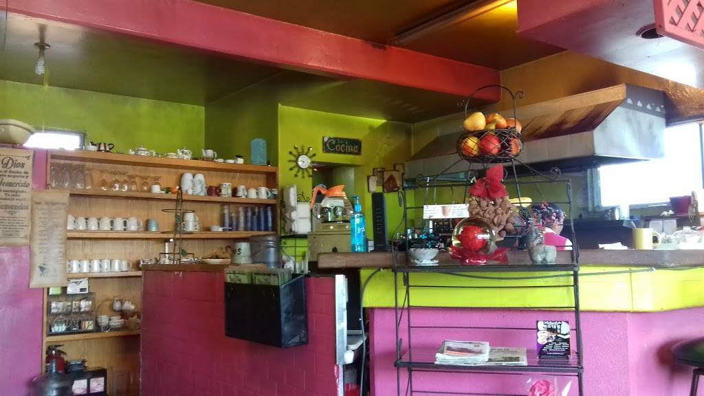 Natys Place Restaurant | restaurant | Blvd. Popotla 3347, Campo Alfonso, 22710 Rosarito, B.C., Mexico | 016616130822 OR +52 661 613 0822