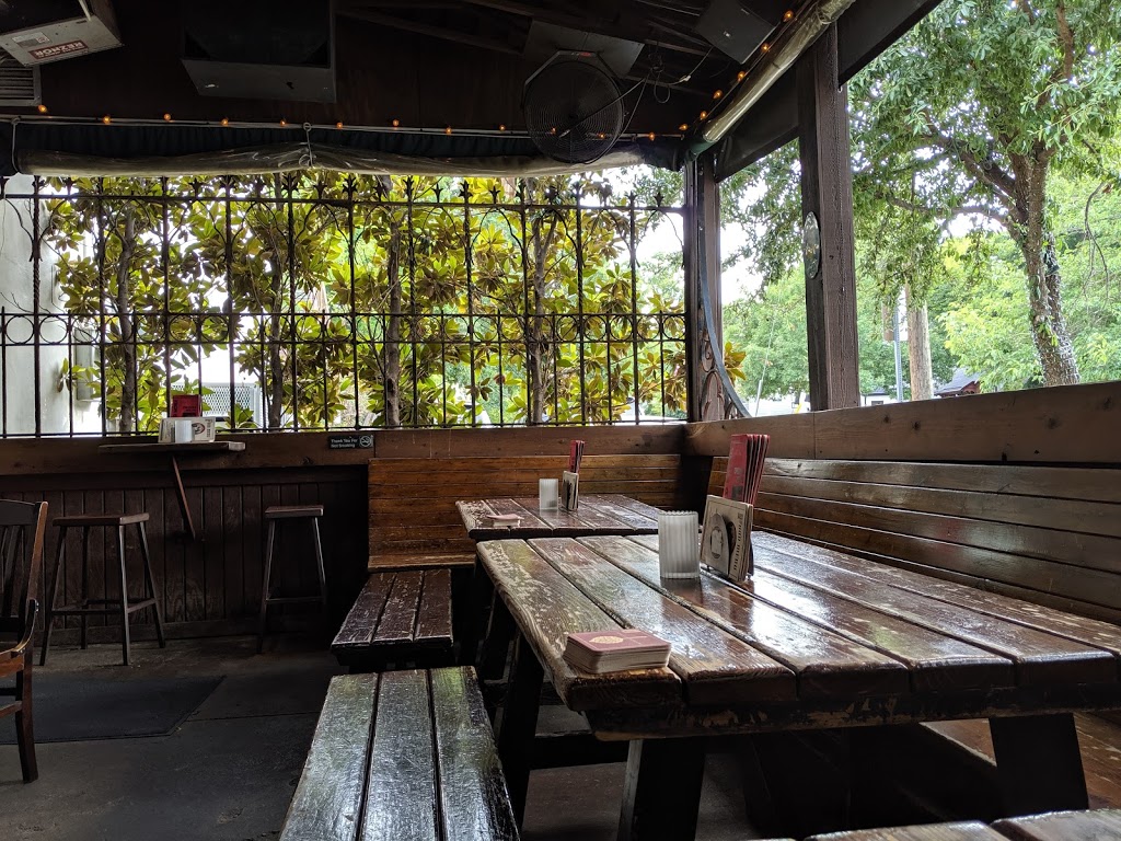 The Old Monk | restaurant | 2847 N Henderson Ave, Dallas, TX 75206, USA | 2148211880 OR +1 214-821-1880