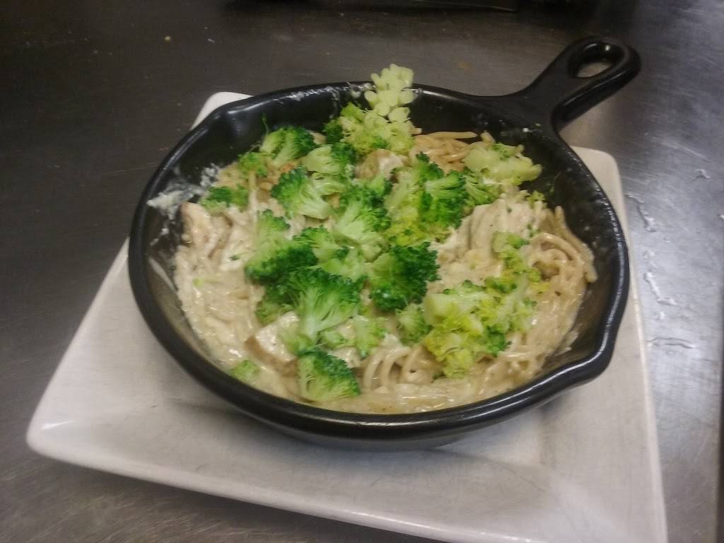 Branns Steakhouse and Sports Grille | restaurant | 3898 State Street Rd, Bay City, MI 48706, USA | 9896676245 OR +1 989-667-6245