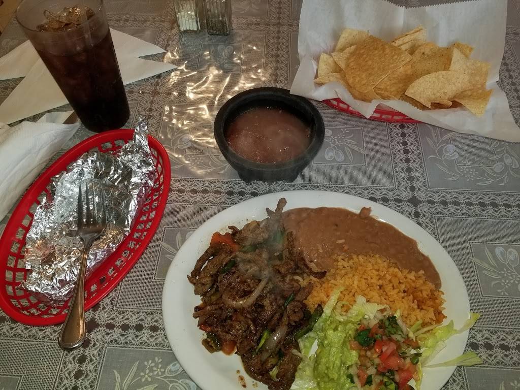 El Jalapeño | restaurant | 1116 N Brooks St, Brazoria, TX 77422, USA | 9792481894 OR +1 979-248-1894