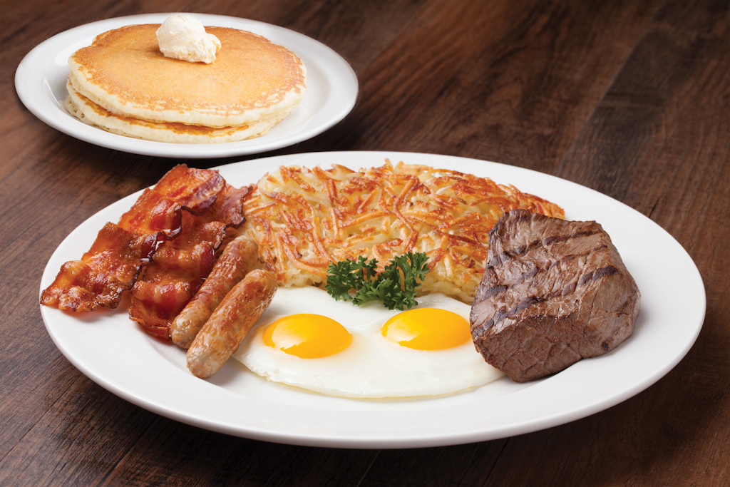 NORMS Restaurant | restaurant | 2448 Pacific Coast Hwy, Lomita, CA 90717, USA | 3105305516 OR +1 310-530-5516