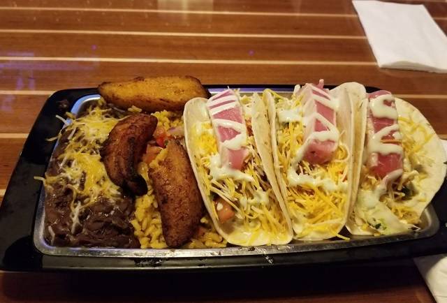 Sandbar Sports Grill | night club | 20305 Old Cutler Rd, Cutler Bay, FL 33189, USA | 3052380001 OR +1 305-238-0001