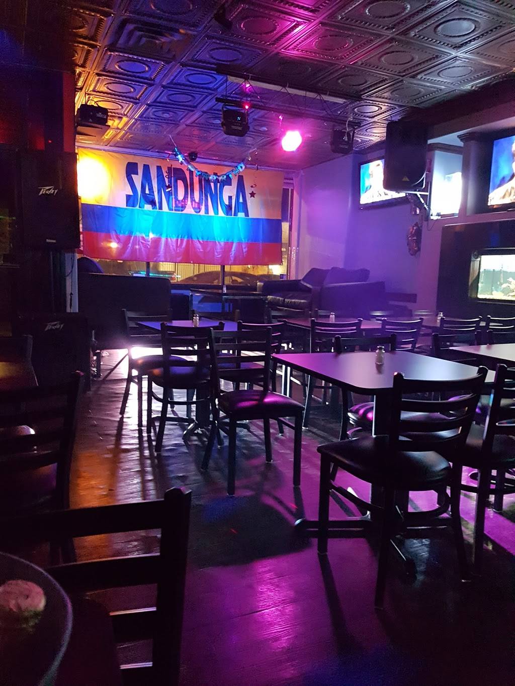 Sandunga Bar & Grill | restaurant | 2619 W Lawrence Ave, Chicago, IL 60625, USA | 7736722979 OR +1 773-672-2979