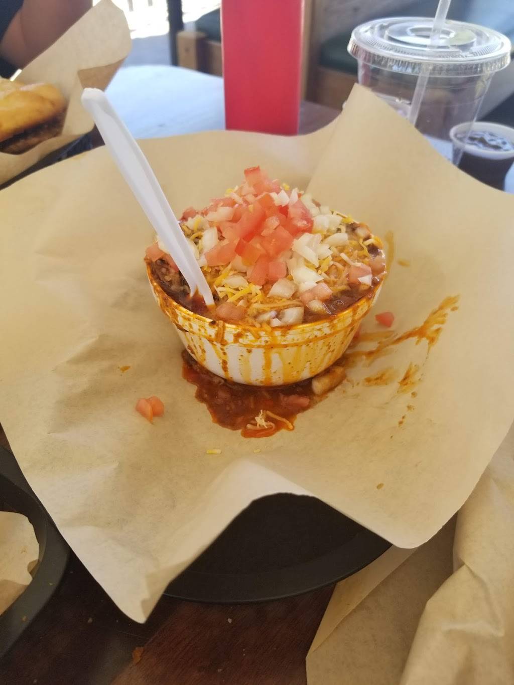 Angus McCurdys | restaurant | 38561 Oak Glen Rd, Yucaipa, CA 92399, USA | 9097972555 OR +1 909-797-2555