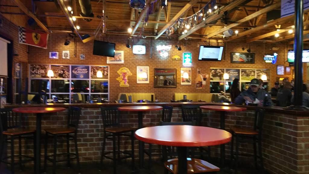 The Randazzos Grid Iron | restaurant | 13105 S Tryon St, Charlotte, NC 28278, USA | 7045881130 OR +1 704-588-1130