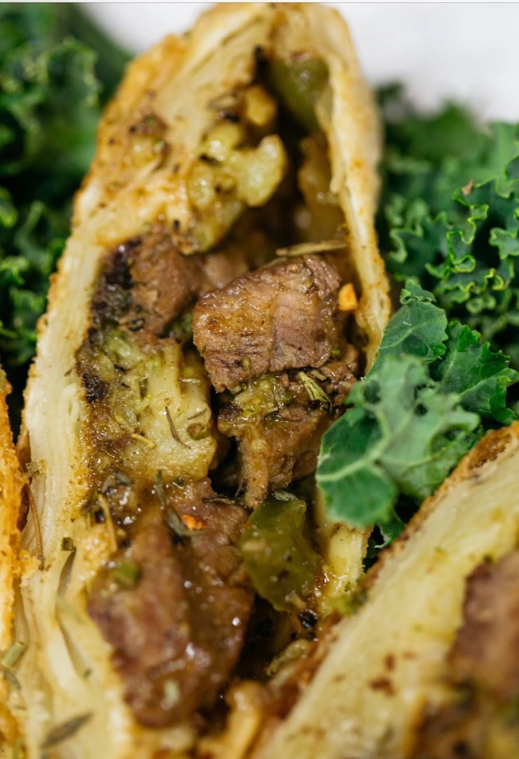 Rock N Rolls (Food Cart) | restaurant | 3535 Market St, Philadelphia, PA 19104, USA | 2155206444 OR +1 215-520-6444