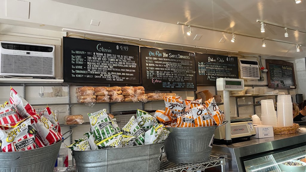 Market 2 Market | restaurant | 116 E Del Ray Ave, Alexandria, VA 22301, USA | 5713123010 OR +1 571-312-3010