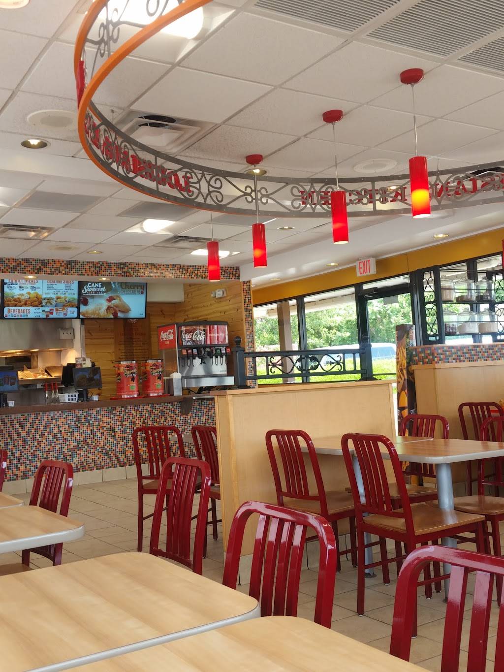 Popeyes Louisiana Kitchen | restaurant | 6350 New Hampshire Ave, Takoma Park, MD 20912, USA | 3012702601 OR +1 301-270-2601