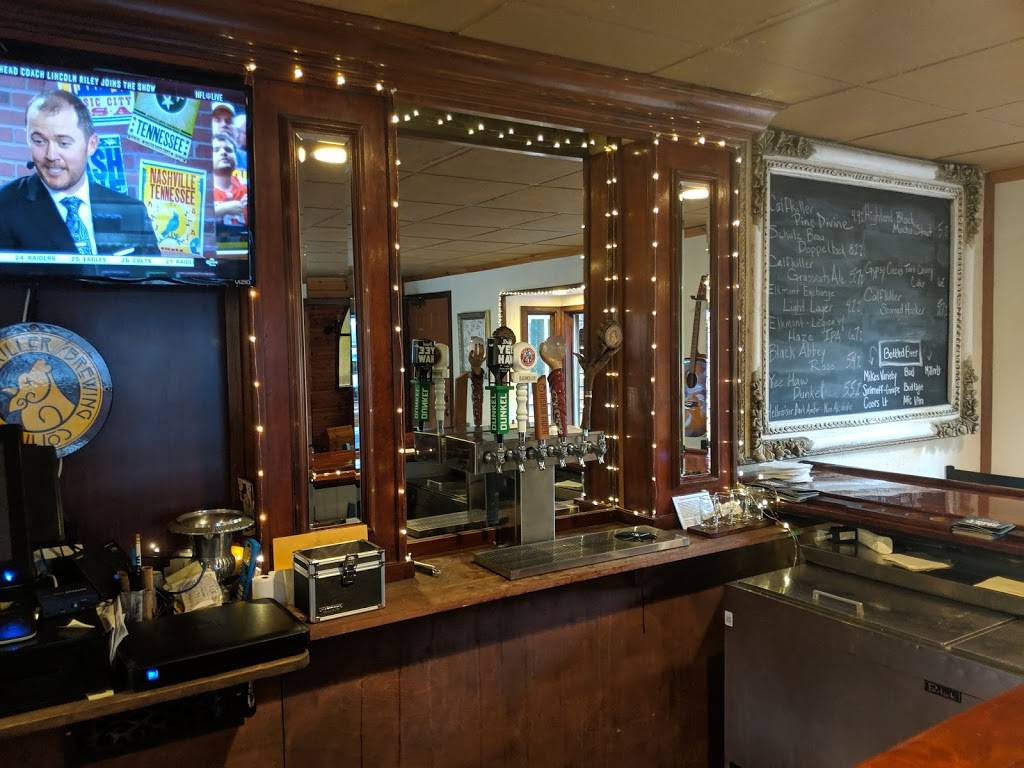 The Townsend Abbey | restaurant | Townsend, TN 37882, USA | 8654481924 OR +1 865-448-1924