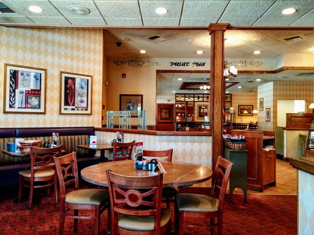 Perkins Restaurant & Bakery | restaurant | 105 N Lafayette Ave, Moundsville, WV 26041, USA | 3048452290 OR +1 304-845-2290