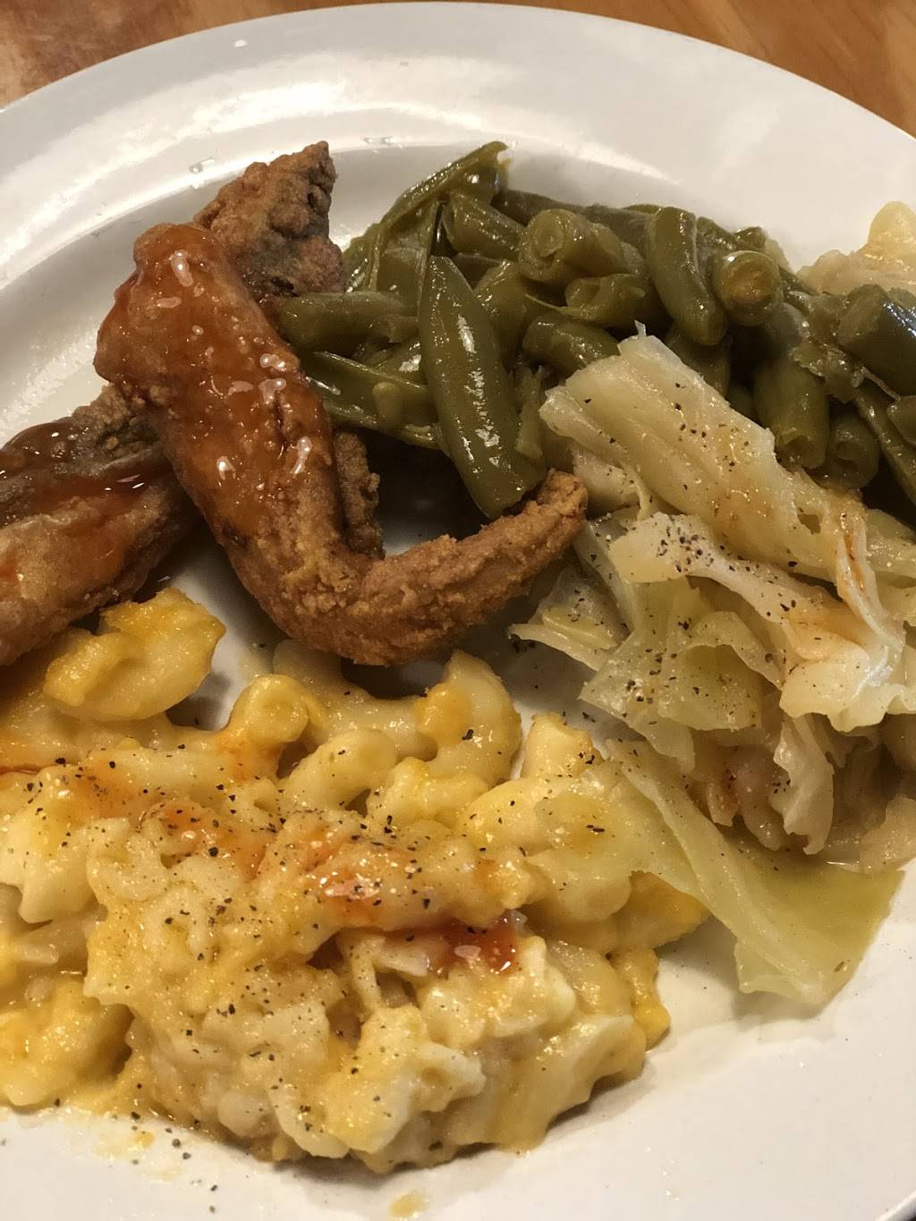 Checkmates Buffet and Catering | restaurant | 6031 High St W, Portsmouth, VA 23703, USA | 7579566172 OR +1 757-956-6172