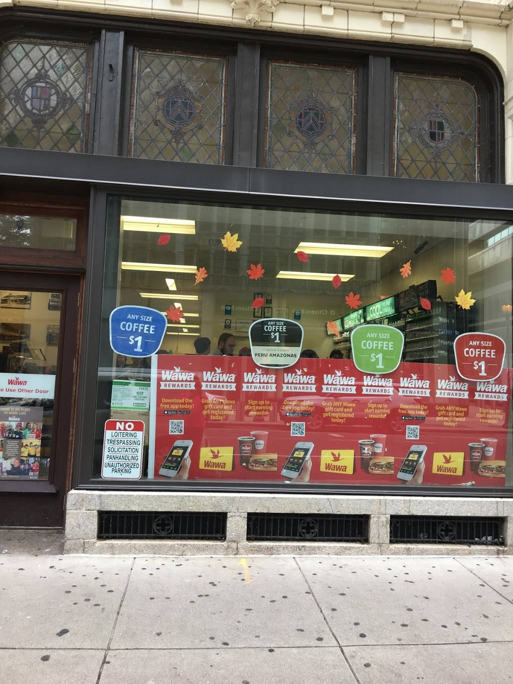 Wawa | cafe | 1707 Arch St, Philadelphia, PA 19103, USA | 2159779558 OR +1 215-977-9558