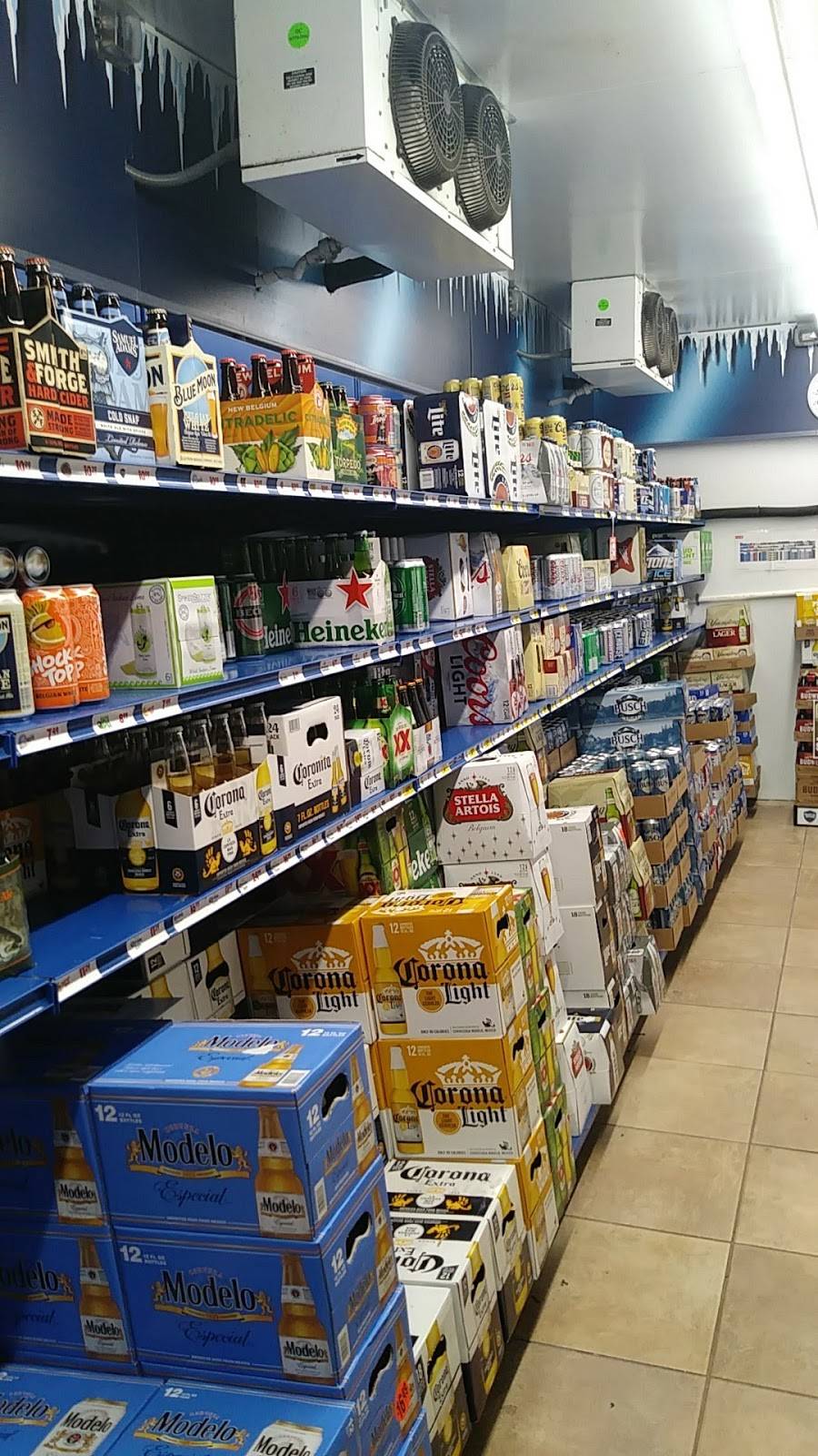 Circle K | cafe | 1801 S Tamiami Trail, Sarasota, FL 34239, USA | 9419061675 OR +1 941-906-1675