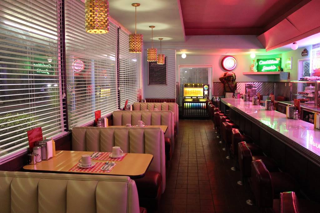 Pink Motel | restaurant | 9457 San Fernando Rd, Sun Valley, CA 91352, USA | 8187673605 OR +1 818-767-3605
