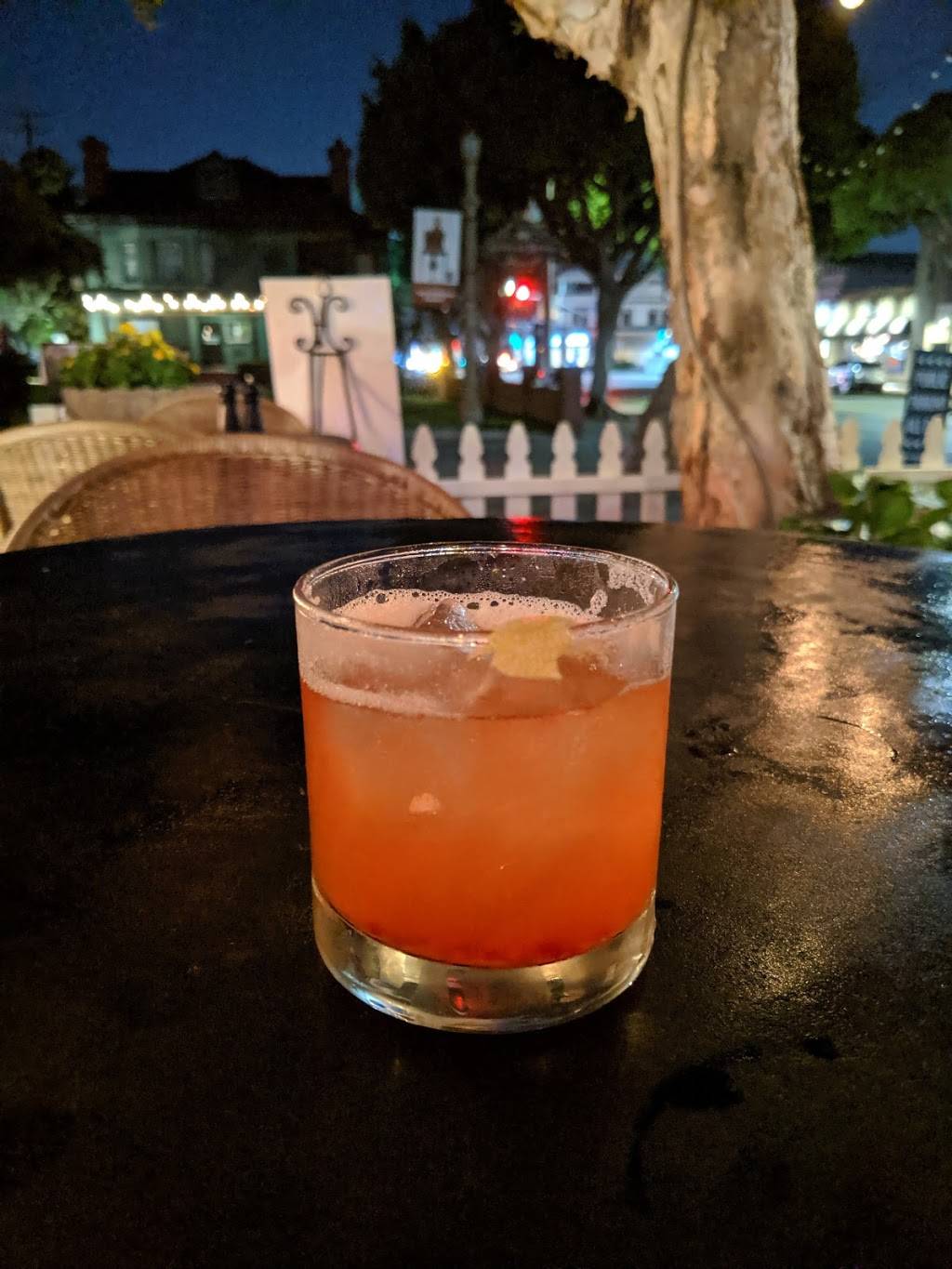 The Victorian | restaurant | 2640 Main St, Santa Monica, CA 90405, USA | 3103924956 OR +1 310-392-4956