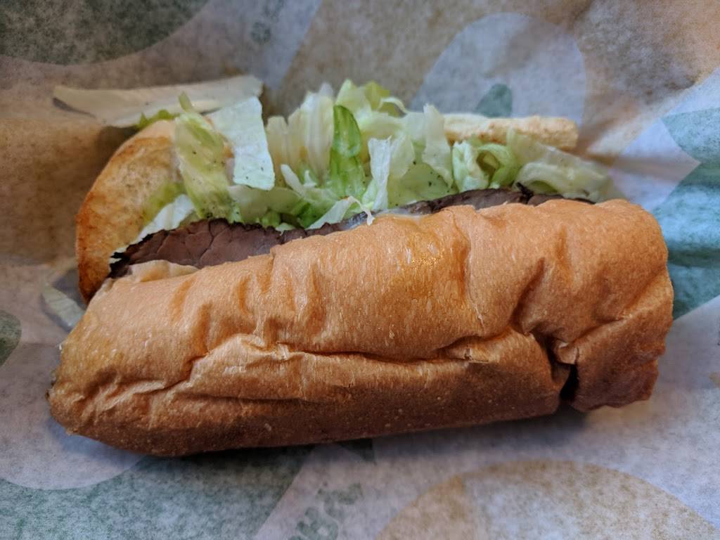 Subway | restaurant | 3150 W 11th Ave, Eugene, OR 97402, USA | 5416837047 OR +1 541-683-7047