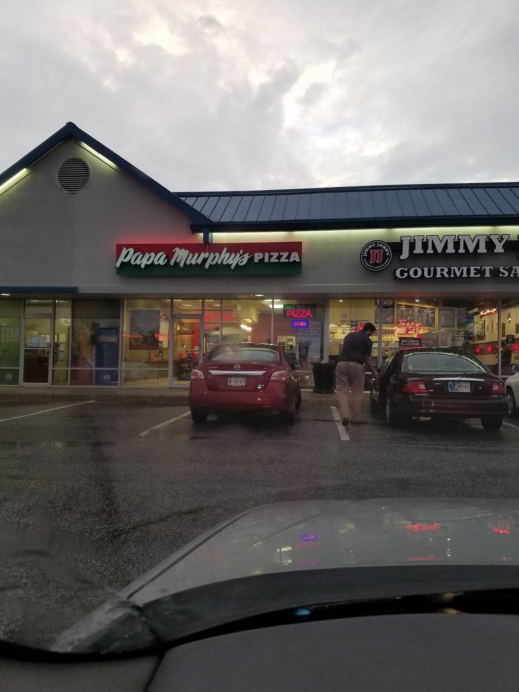 Papa Murphys Take N Bake Pizza | meal takeaway | 5945 Crawfordsville Rd, Indianapolis, IN 46224, USA | 3172447272 OR +1 317-244-7272