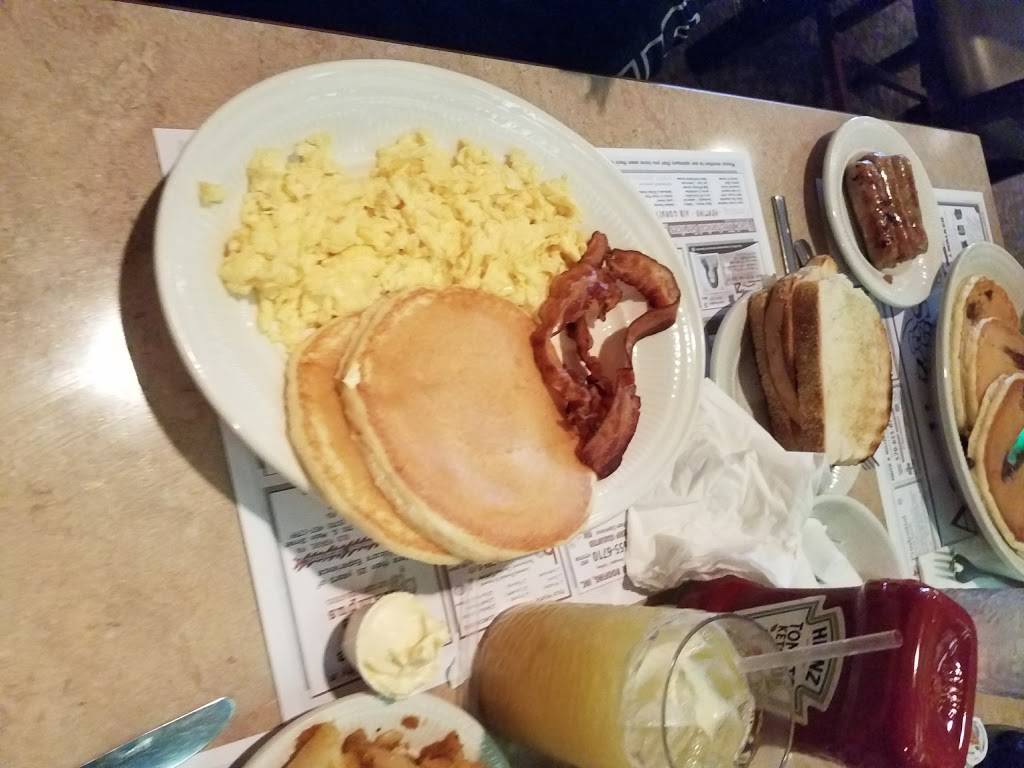 Agolinos | restaurant | 22 Luzerne Ave, West Pittston, PA 18643, USA | 5706553030 OR +1 570-655-3030