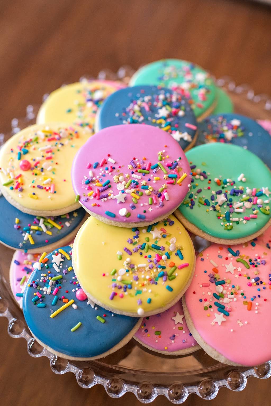 Ten Thousand Cookies | bakery | N Nevada Ave, Colorado Springs, CO 80907, USA | 7202093014 OR +1 720-209-3014
