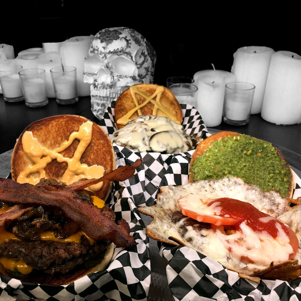 Full Metal Burgers | restaurant | 2550 Jason Ct, Oceanside, CA 92056, USA | 7605123719 OR +1 760-512-3719