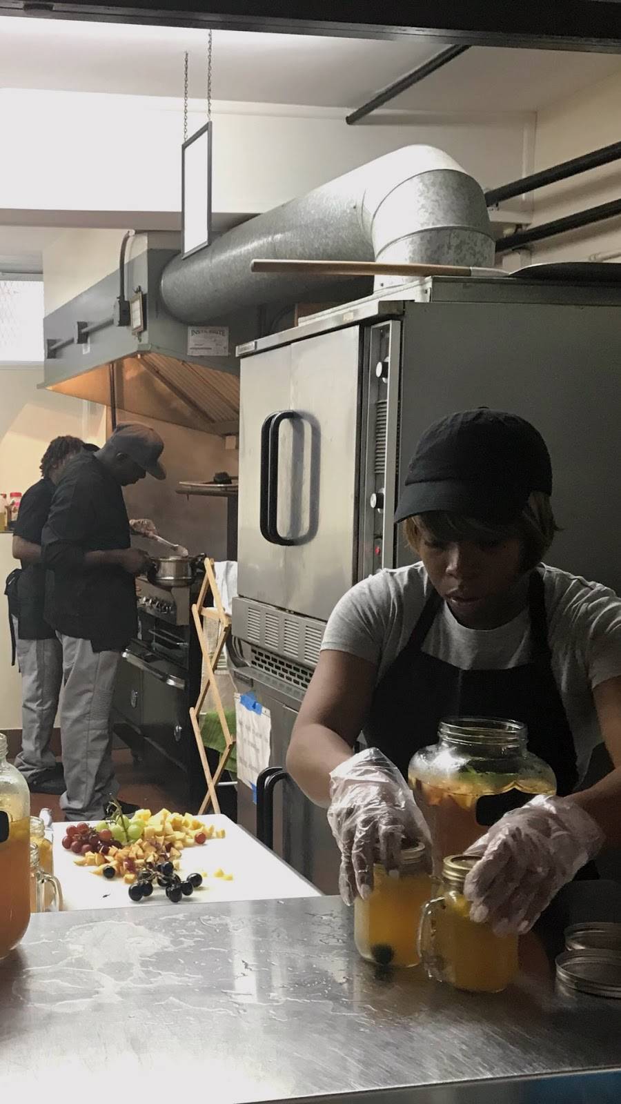 Work Hard Eat Good | restaurant | 114 Mystic Ave, Medford, MA 02155, USA | 6177185115 OR +1 617-718-5115