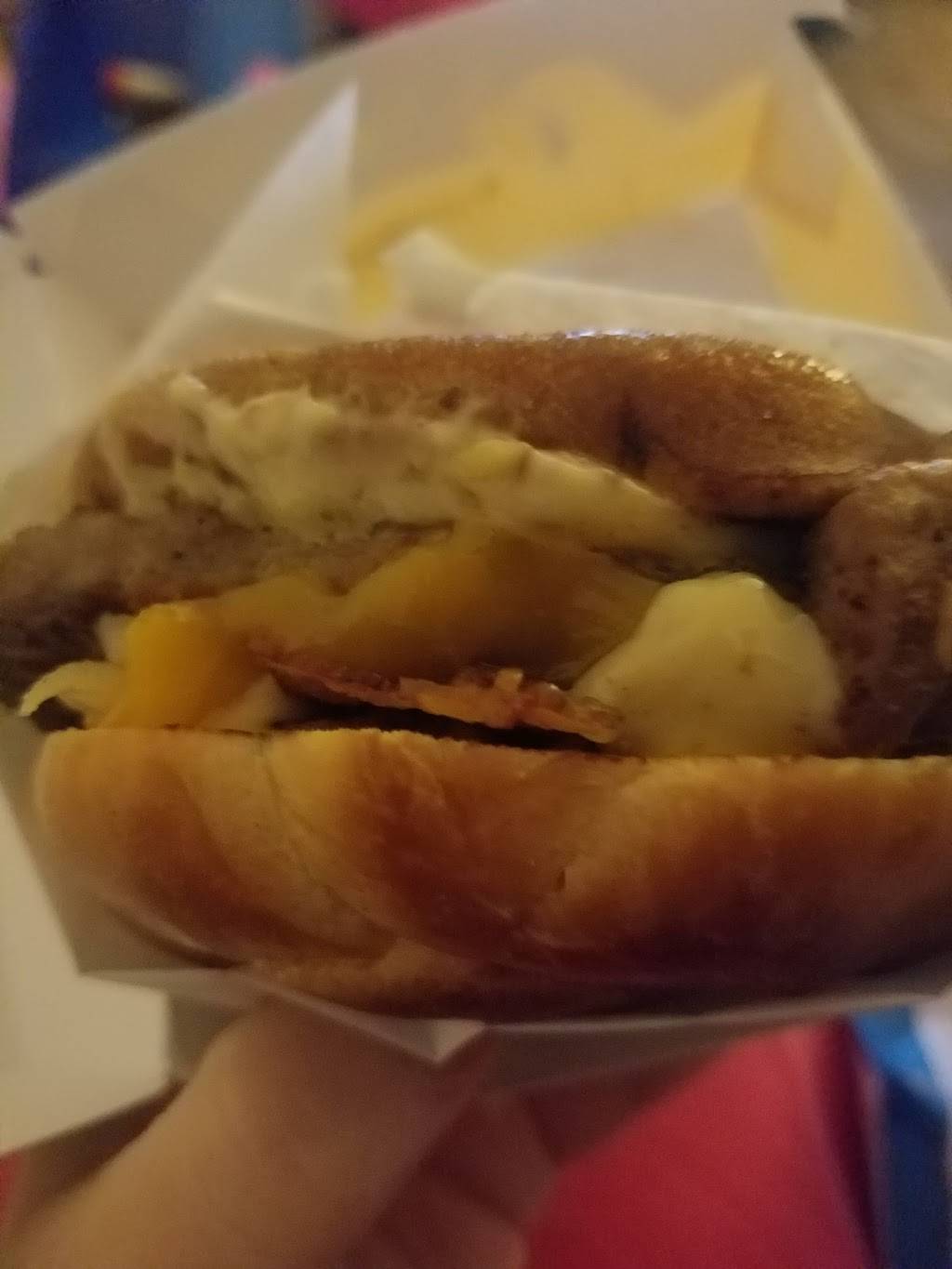 Jack in the Box | restaurant | 20840 Roscoe Blvd, Canoga Park, CA 91306, USA | 8189984295 OR +1 818-998-4295