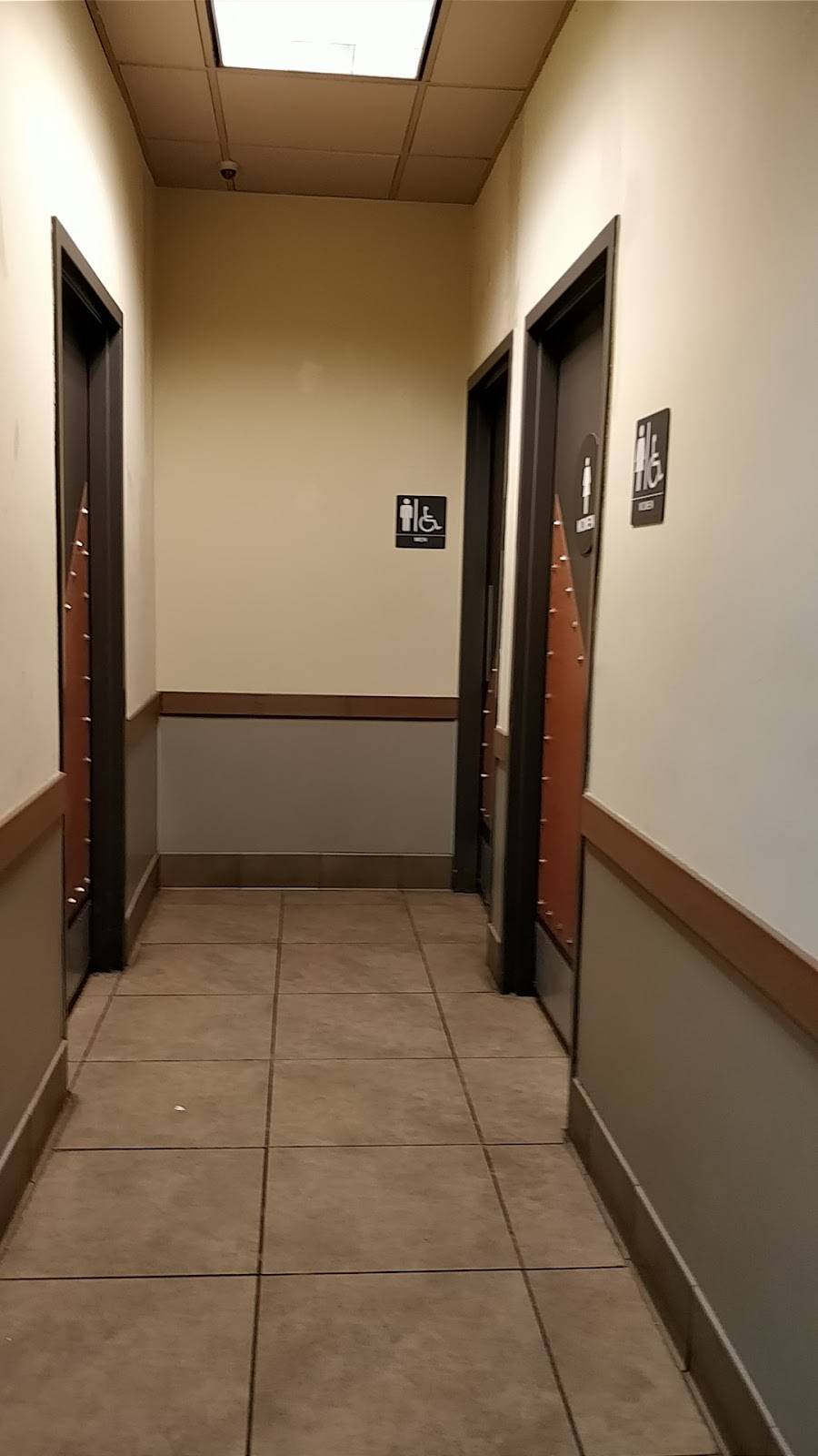 Jack in the Box | restaurant | 2727 W Wheatland Rd, Dallas, TX 75237, USA | 9727809494 OR +1 972-780-9494