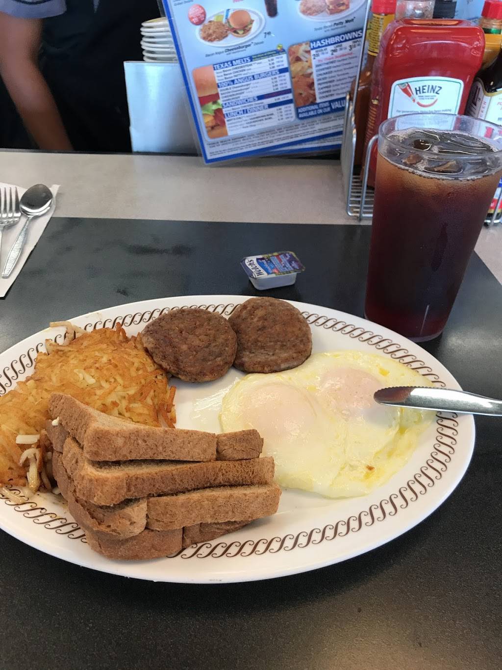 Waffle House | meal takeaway | 4150 Cane Run Rd, Louisville, KY 40216, USA | 5024477203 OR +1 502-447-7203