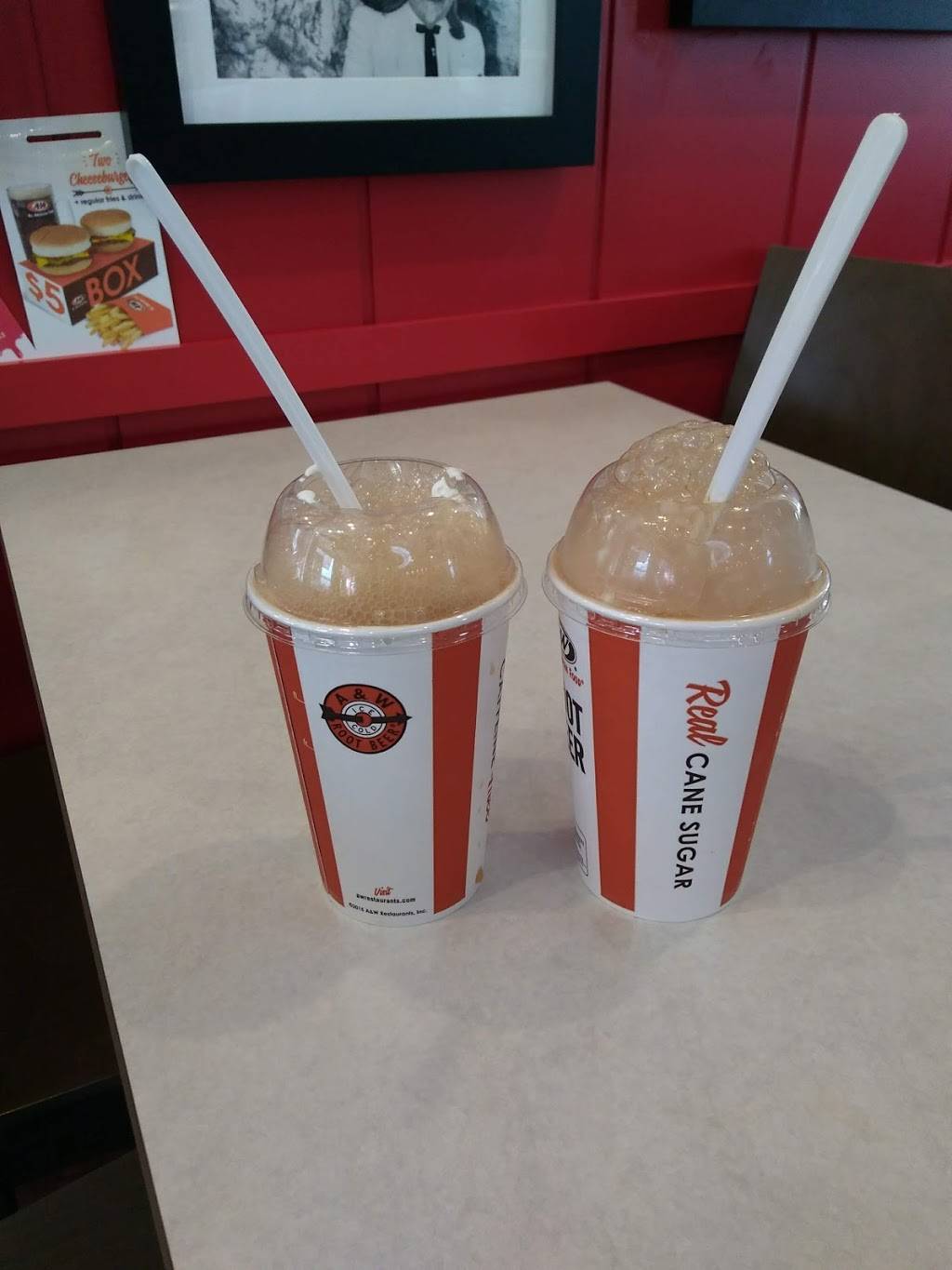 A&W Restaurant | restaurant | 6400 W 120th Ave, Broomfield, CO 80020, USA | 3034667796 OR +1 303-466-7796