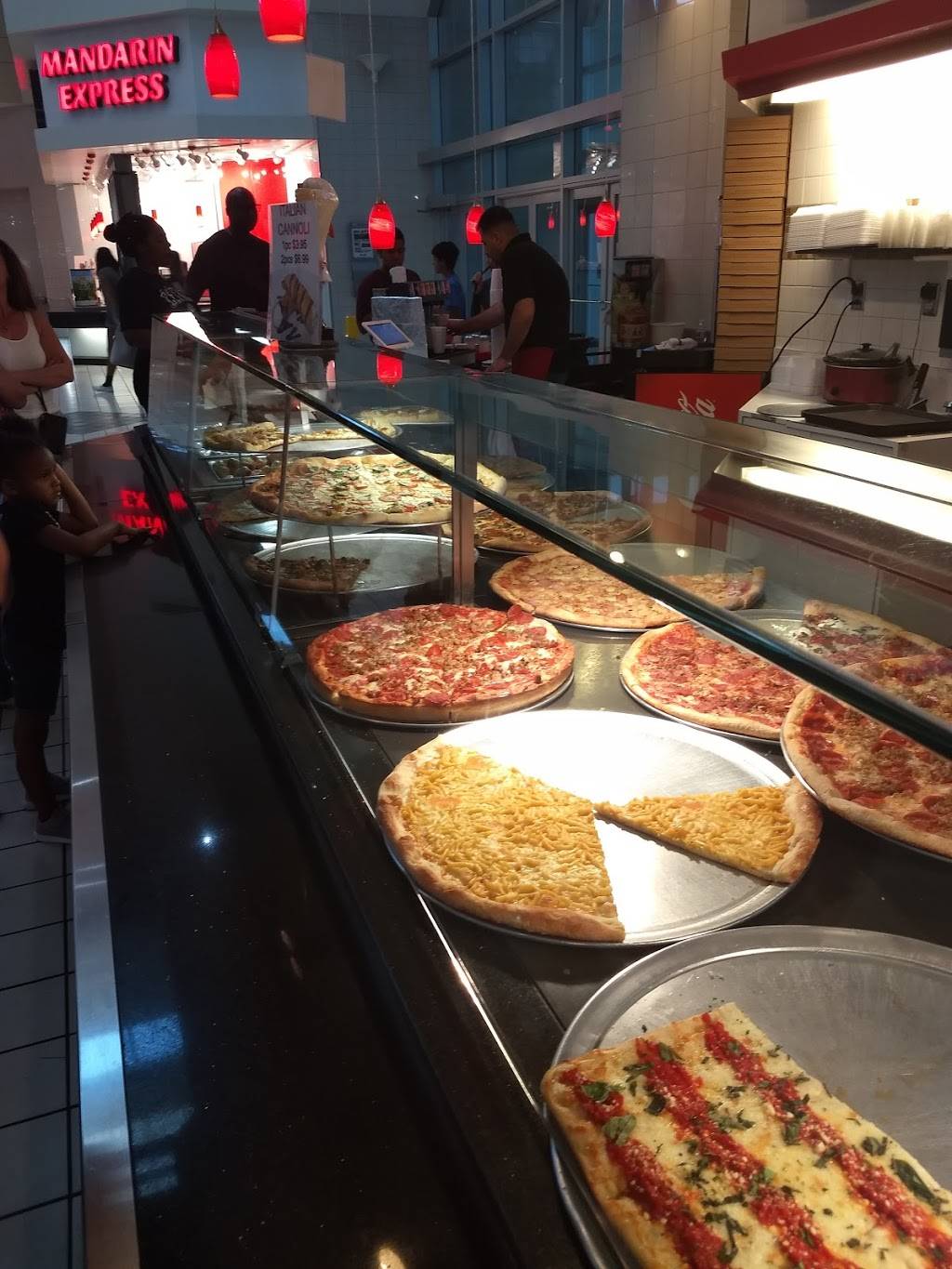 Roma Pizza Sanford | restaurant | 200 Towne Center Cir, Sanford, FL 32771, USA | 4073027274 OR +1 407-302-7274