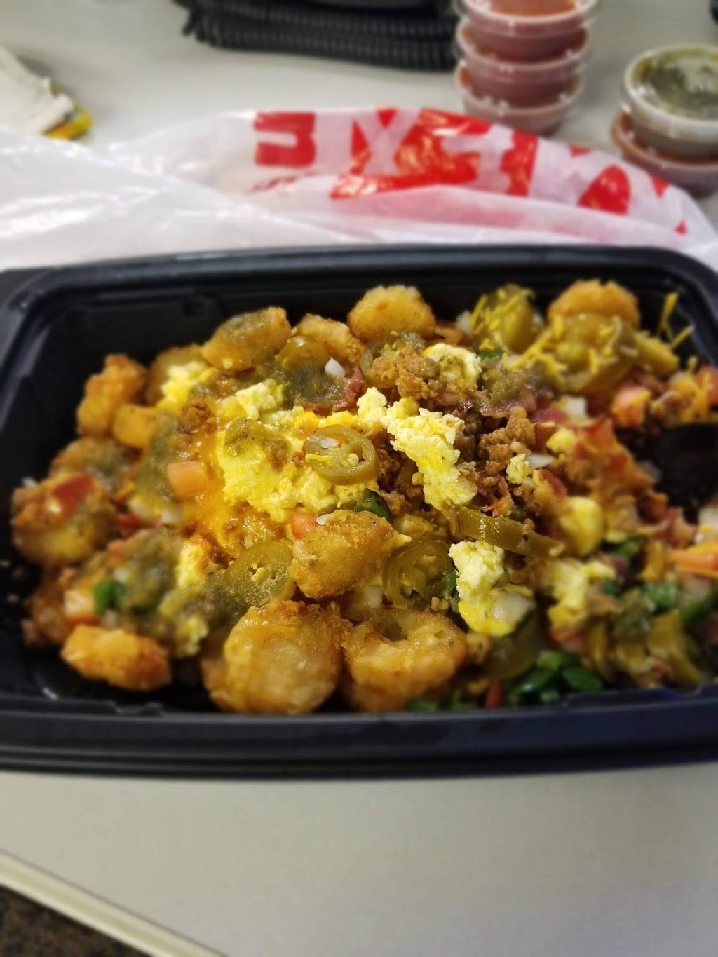 Taco Johns | restaurant | 2600 Ingersoll Ave, Des Moines, IA 50312, USA | 5152436900 OR +1 515-243-6900