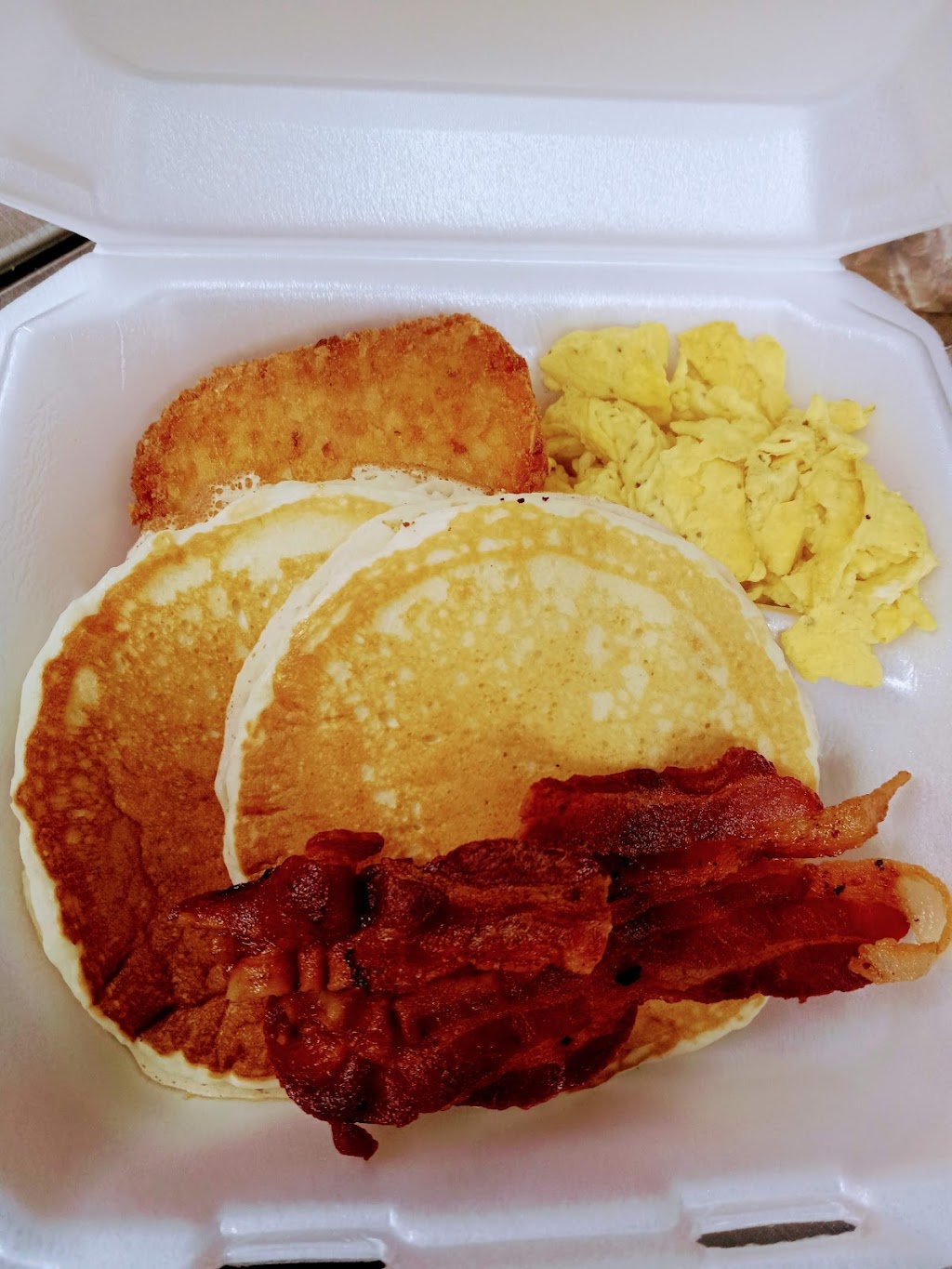 Arney’s Bayside Grill | restaurant | 17200 Termini-San Luis Pass Rd, Galveston, TX 77554, USA | 4097390226 OR +1 409-739-0226