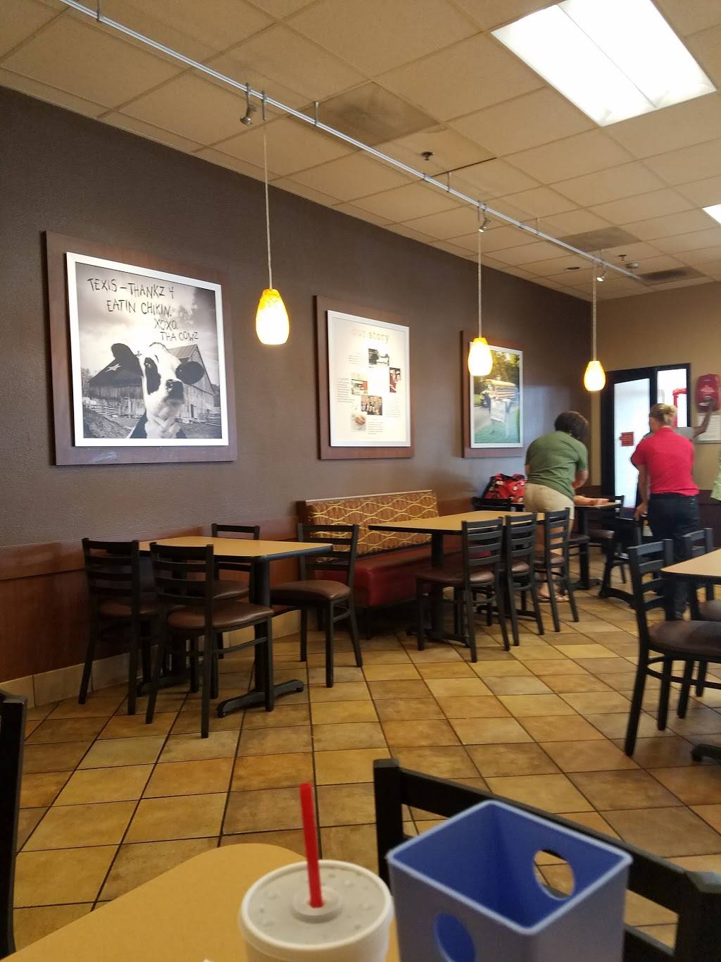 Chick-fil-A | restaurant | 3130 Interstate Hwy 30, Greenville, TX 75402, USA | 9034548585 OR +1 903-454-8585