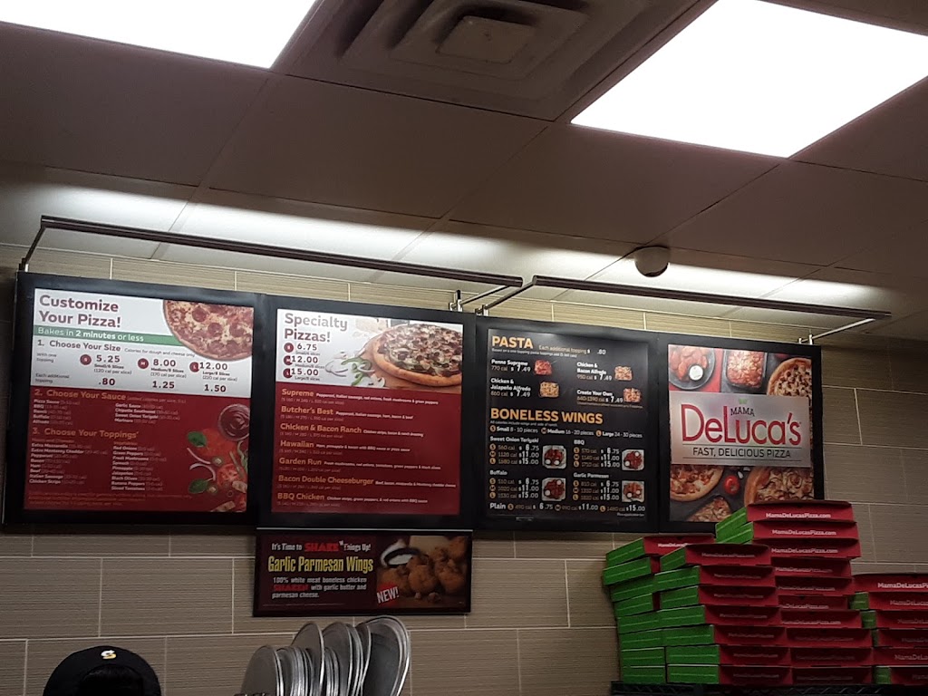 Mama DeLucas Pizza | restaurant | 1645 Parkway, Sevierville, TN 37862, USA | 8652805010 OR +1 865-280-5010