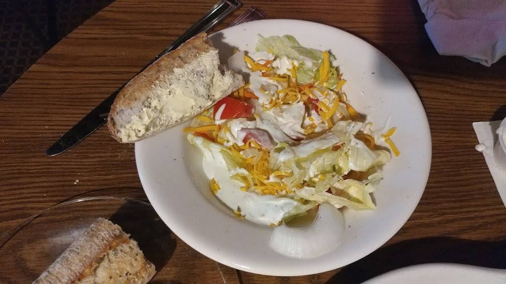 Hideout Restaurant & Lounge | restaurant | 9110 W Smith St, Yorktown, IN 47396, USA | 7657597989 OR +1 765-759-7989