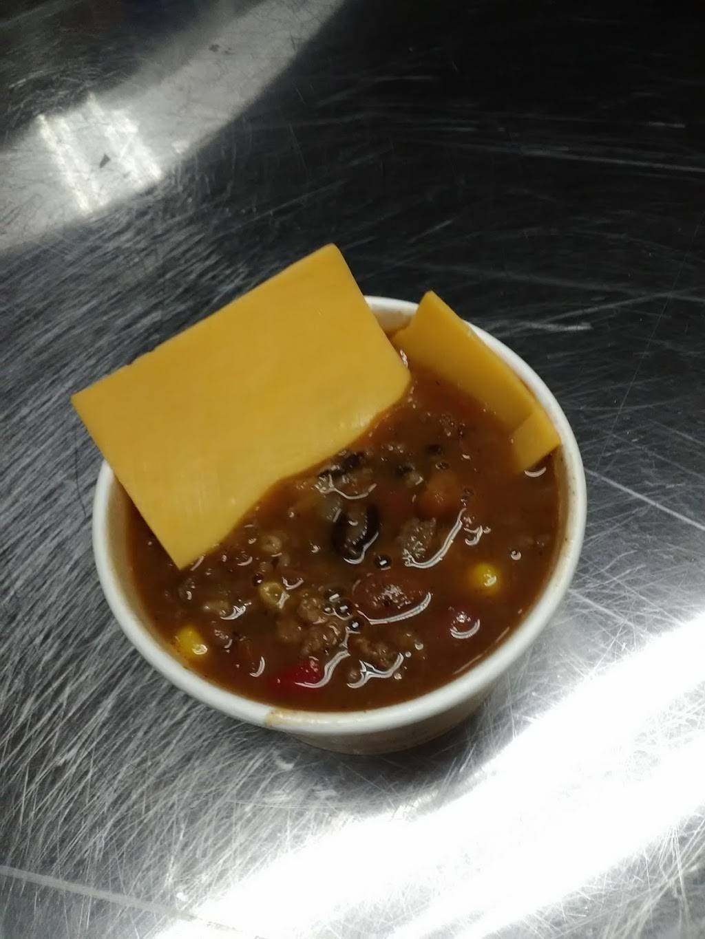 Sams Sweets and Treats | restaurant | 991 S Main St, Cleveland, GA 30528, USA | 7062191622 OR +1 706-219-1622