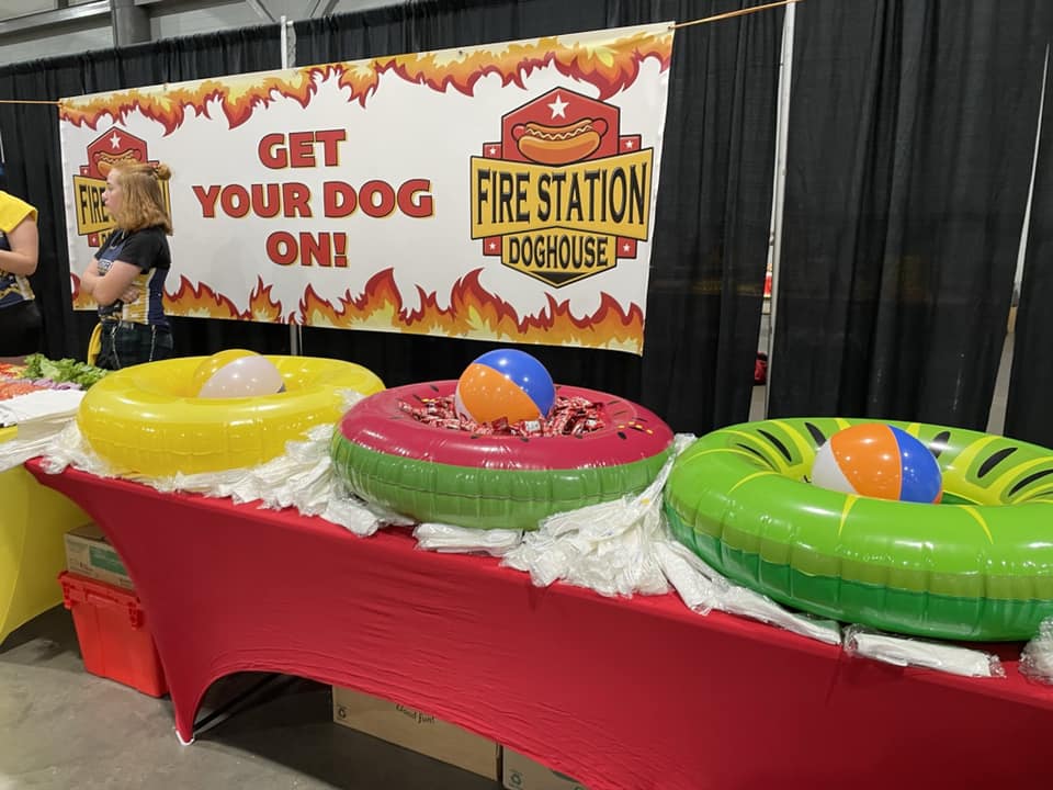 Fire Station Doghouse | restaurant | 2211 NE Sardou Ave, Topeka, KS 66616, USA | 7854081024 OR +1 785-408-1024