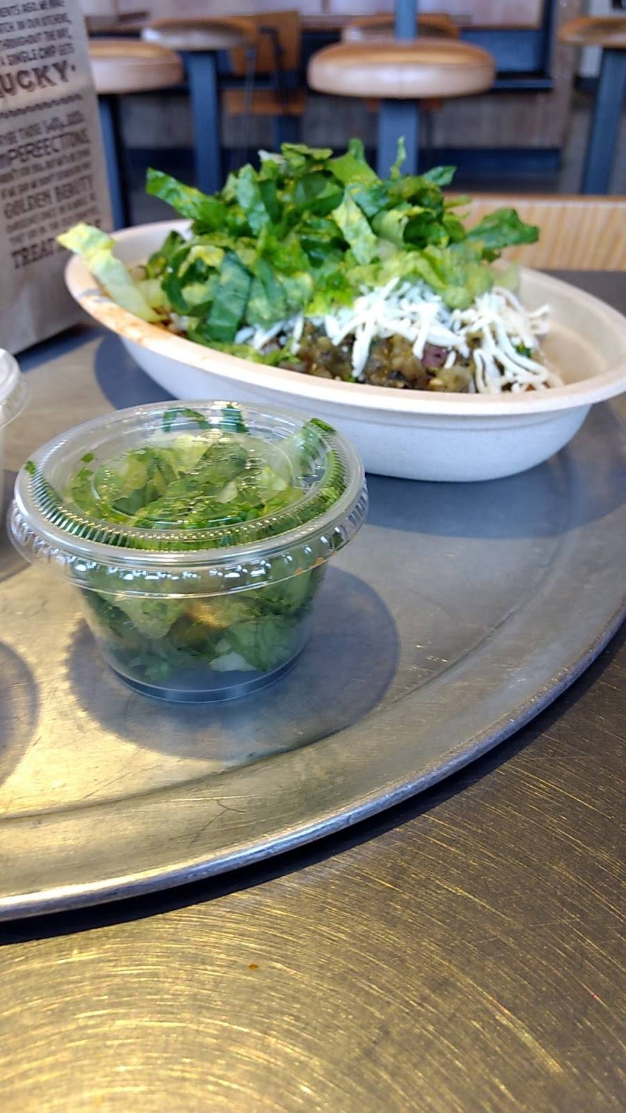 Chipotle Mexican Grill | restaurant | 7427 W Thomas Rd Ste 5, Phoenix, AZ 85033, USA | 6232401662 OR +1 623-240-1662