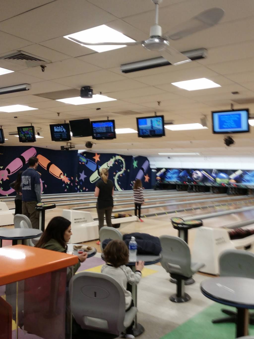 Cape Ann Lanes | restaurant | 53 Gloucester Ave, Gloucester, MA 01930, USA | 9782839753 OR +1 978-283-9753