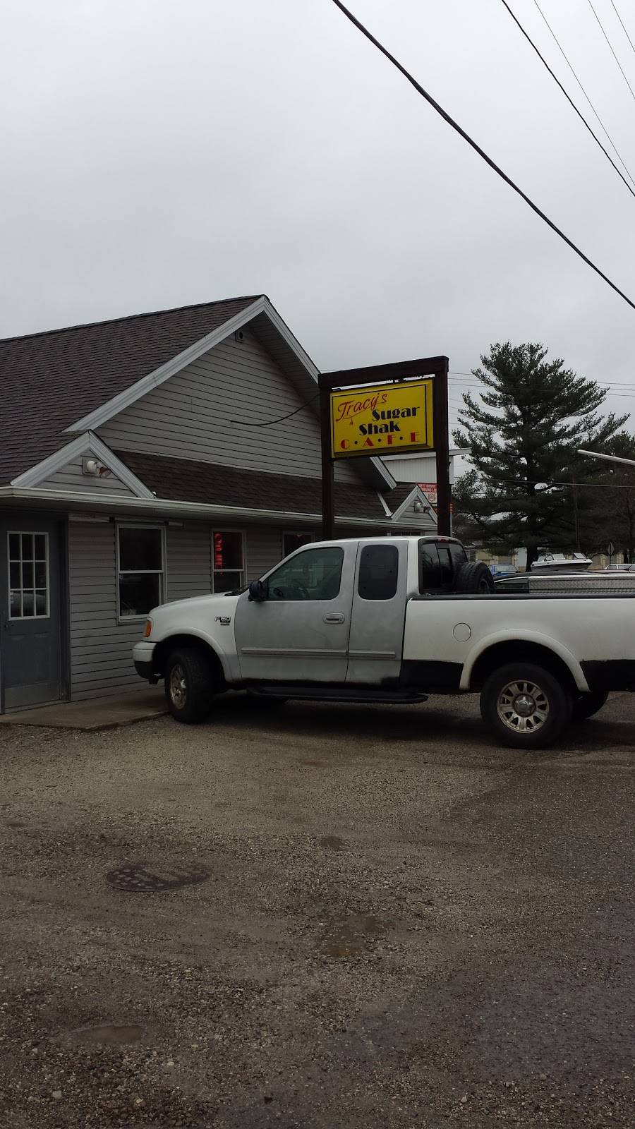 The Shak | restaurant | 14755 Gaskill Dr NE, Alliance, OH 44601, USA | 3308233101 OR +1 330-823-3101